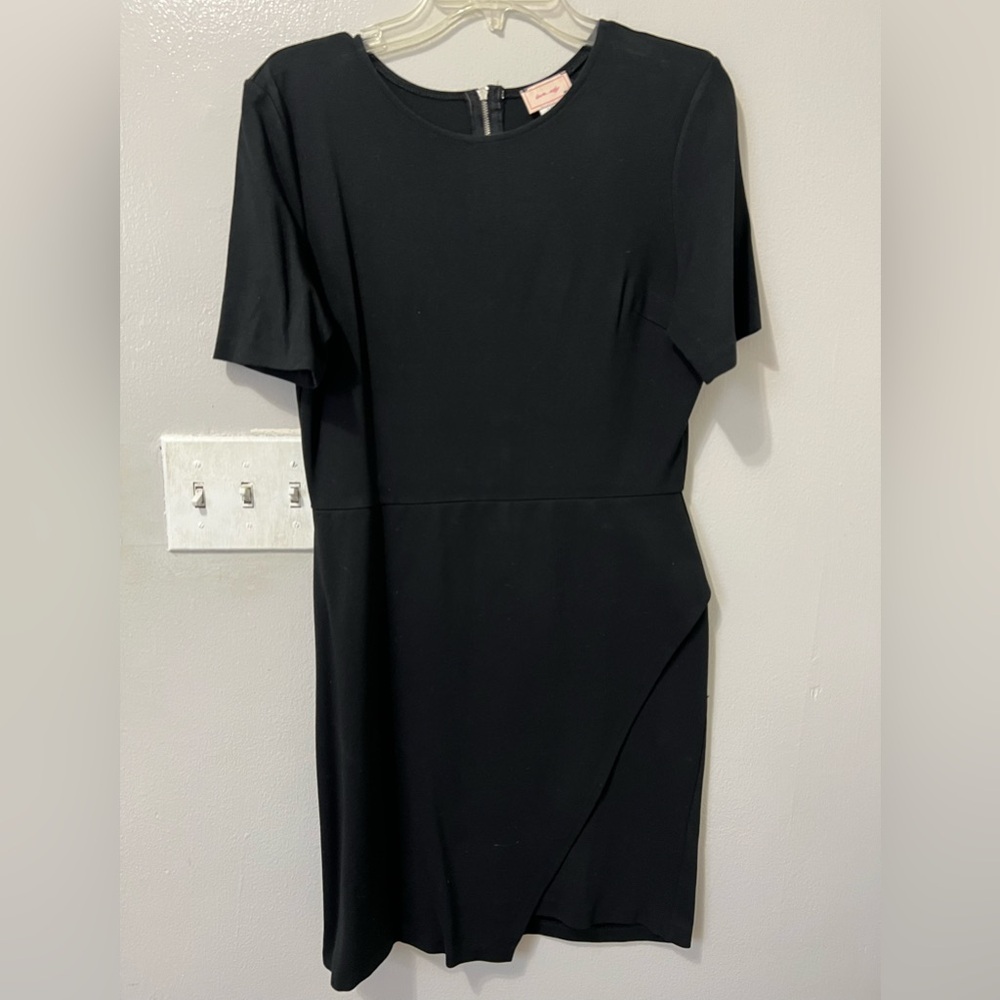 Black Short Sleeve Dress